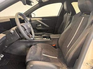 Opel Astra GSE 1.6T Plug-in Hybrid 165kW (225CV)   Aut  - Foto 2