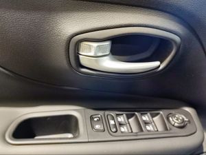 Jeep Renegade eHybrid Summit 1.5 MHEV 130hp Dct Fwd  - Foto 2