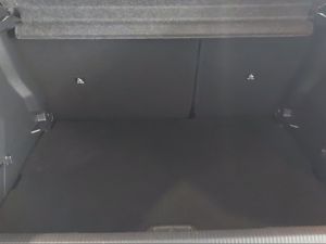 Peugeot e-2008 Eléctrico Allure  - Foto 2