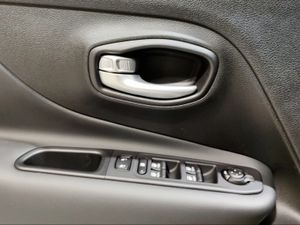 Jeep Renegade eHybrid Summit 1.5 MHEV 130hp Dct Fwd  - Foto 2