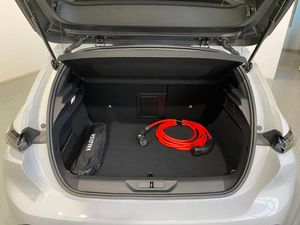 Peugeot 308 5P First Edition Eléctrico 115kW (156CV)  - Foto 2