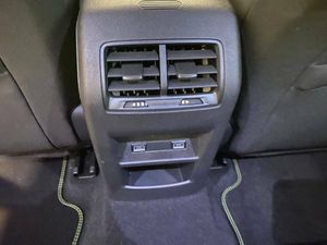 Peugeot 308 5P First Edition Eléctrico 115kW (156CV)  - Foto 2