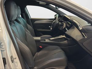 Peugeot 308 5P First Edition Eléctrico 115kW (156CV)  - Foto 2