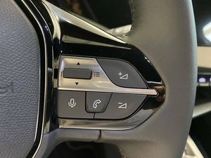 Peugeot 308 5P First Edition Eléctrico 115kW (156CV)  - Foto 2