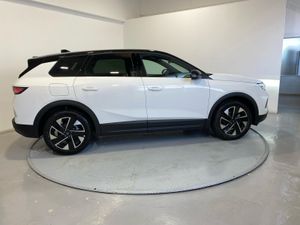 Opel Grandland GS 1.2T XHT Hybrid eDCT6 S/S  - Foto 2