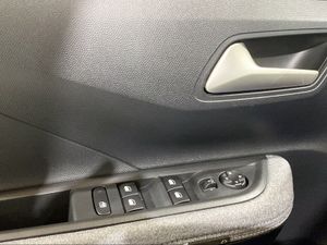 Opel Frontera 1.2T XHT Hybrid eDCT6 107kW GS  - Foto 2