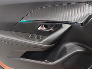 Peugeot 2008 Allure Puretech 130 S&S EAT8  - Foto 2