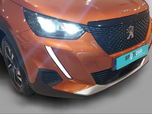 Peugeot 2008 Allure Puretech 130 S&S EAT8  - Foto 2
