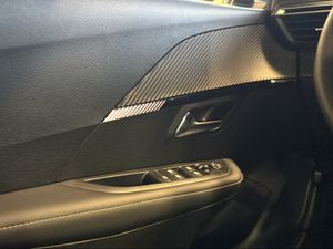 Peugeot 208 Allure Gasolina 100 S&S 6 Vel. MAN  - Foto 2