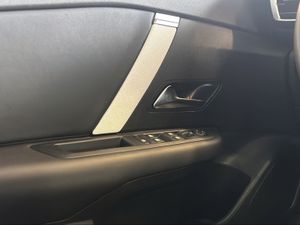 Citroën C4 Hybrid 145 ë-DCS6 Max  - Foto 2