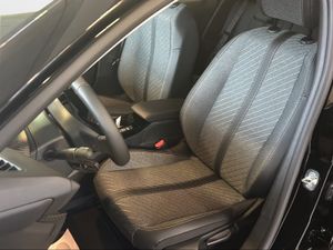 Peugeot 208 Allure HYBRID 110 eDCS6  - Foto 2