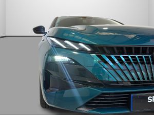 Peugeot 308 5P Allure Hybrid MHEV 145 e-DCS6  - Foto 2