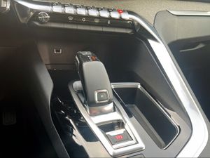 Peugeot 3008 1.6BLUEHDI 88KW (120CV) ALLURE AUTO S&S  - Foto 2