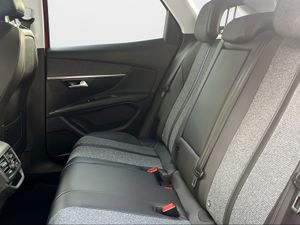 Peugeot 3008 1.6BLUEHDI 88KW (120CV) ALLURE AUTO S&S  - Foto 2