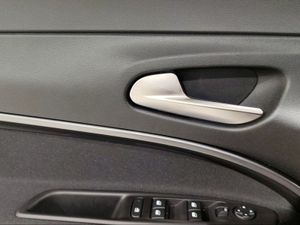 Fiat 600 600 MHEV La prima 1.2 106kW (145CV) DDCT  - Foto 2