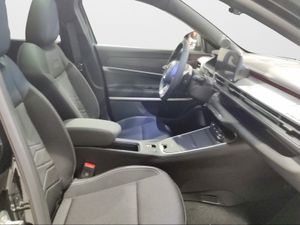 Jeep Avenger 1.2 eHybrid 81kW (110CV) Freedom  - Foto 2