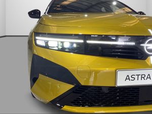 Opel Astra 1.2T XHT Hybrid 107kW Ultimate eDCT6  - Foto 2