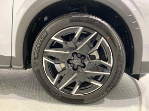Peugeot 3008 Hybrid 1.2 107KW Allure Exclusive eDCS6  - Foto 2