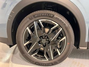 Peugeot 3008 Hybrid 1.2 107KW Allure Exclusive eDCS6  - Foto 2