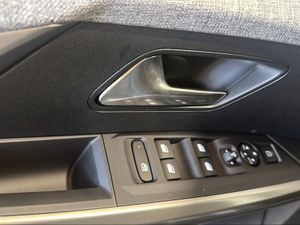 Peugeot 5008 1.2 107KW Allure eDCS6  - Foto 2