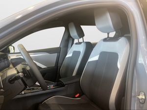 Opel Astra 1.2T XHT Hybrid 107kW Edition eDCT6  - Foto 2