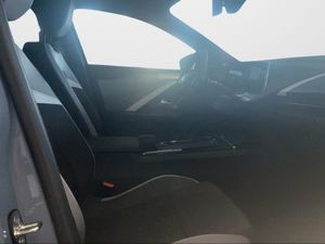 Opel Astra 1.2T XHT Hybrid 107kW Edition eDCT6  - Foto 2