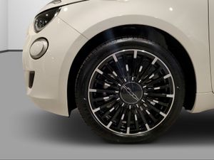 Fiat 500 laPrima Cabrio 320km 87kW (118cv)  - Foto 2