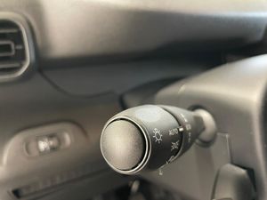 Peugeot Partner FURGON STANDARD HDI 100  - Foto 2