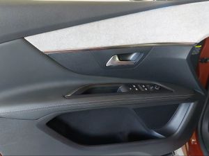 Peugeot 3008 Hybrid 300 e-EAT8 GT  - Foto 2