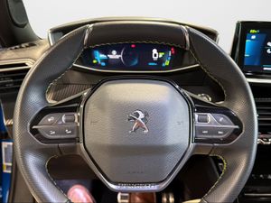 Peugeot e-2008 Eléctrico GT  - Foto 2