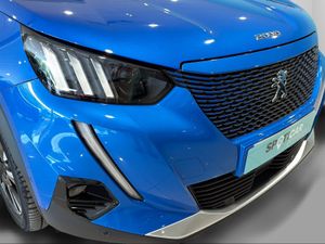 Peugeot e-2008 Eléctrico GT  - Foto 2