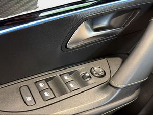 Peugeot e-2008 Eléctrico GT  - Foto 2
