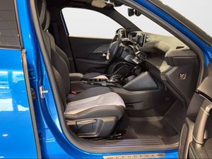 Peugeot e-2008 Eléctrico GT  - Foto 2
