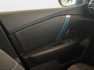 Citroën ë-C4 ë-C4 eléctrico 100kW 50kWh Feel Pack  - Foto 2