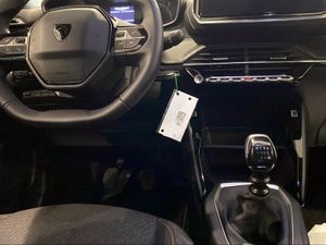 Peugeot 2008 Edition Turbo 100 S&S 6 Vel MAN  - Foto 2
