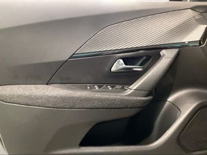 Peugeot 2008 Edition Turbo 100 S&S 6 Vel MAN  - Foto 2