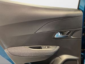 Peugeot 2008 Edition Turbo 100 S&S 6 Vel MAN  - Foto 2