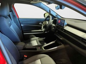 Jeep Avenger 1.2 eHybrid 4xe 107kW (145CV) Overland  - Foto 2