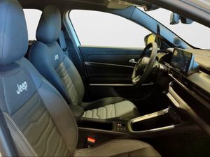 Jeep Avenger 1.2 eHybrid 81kW (110CV) Summit  - Foto 2