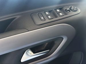 Opel Combo 100 Cv 1.5 Td S/S MT6 €6.4  - Foto 2