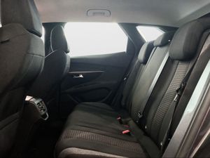 Peugeot 3008 1.5 BlueHDi 96kW (130CV) S&S Active Pack  - Foto 2