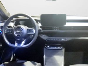 Jeep Avenger 1.2 eHybrid 4xe 107kW (145CV) Overland  - Foto 2