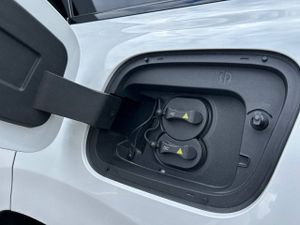 Leapmotor C10  C10 REEV 28.4 kWh  Auto Design  - Foto 30
