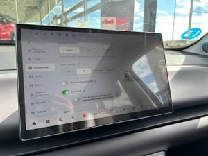 Leapmotor C10  C10 REEV 28.4 kWh  Auto Design  - Foto 23
