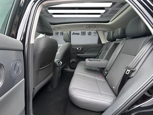 Leapmotor B10  B10 BEV 67.1kWh  Auto DesignProMax  - Foto 10