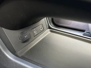 Leapmotor C10  C10 BEV 69.9kWh  Auto Design  - Foto 31