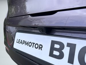 Leapmotor B10  B10 BEV 56.2kWh  Auto LifePro  - Foto 29