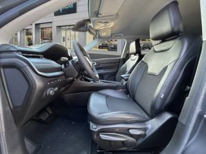 Jeep Compass  4Xe 1.3 PHEV 140kW(190CV)  AT AWD Limited  - Foto 10