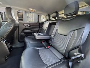 Jeep Compass  4Xe 1.3 PHEV 140kW(190CV)  AT AWD Limited  - Foto 11