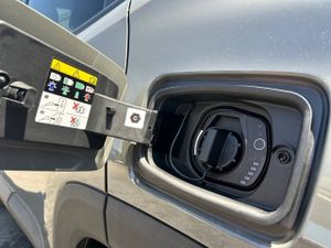 Jeep Renegade  4xe 1.3 PHEV 177 kW(240CV)  AT Upland  - Foto 26